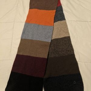 GAP 100% lamb's wool scarf